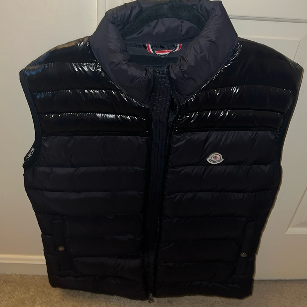 Moncler black vest used size 3 also M